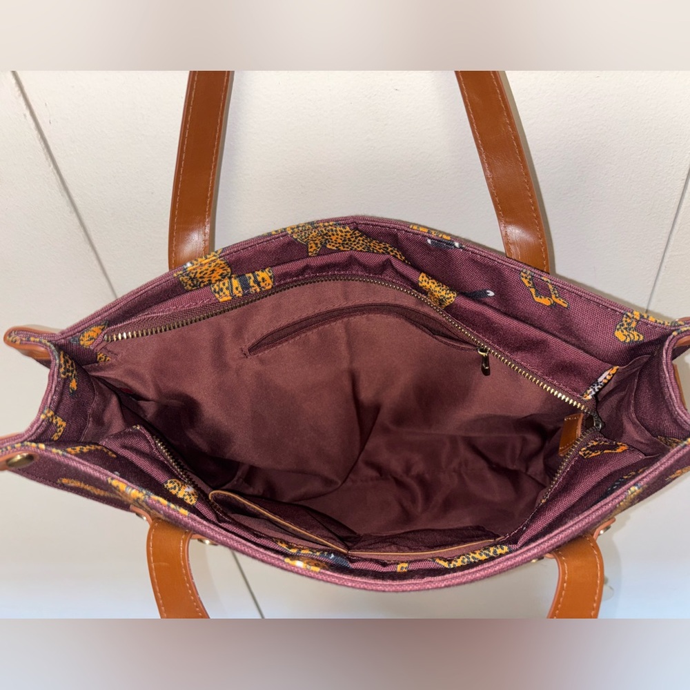 Modcloth Maroon Leopard Print Tote Bag - Picture 4 of 9